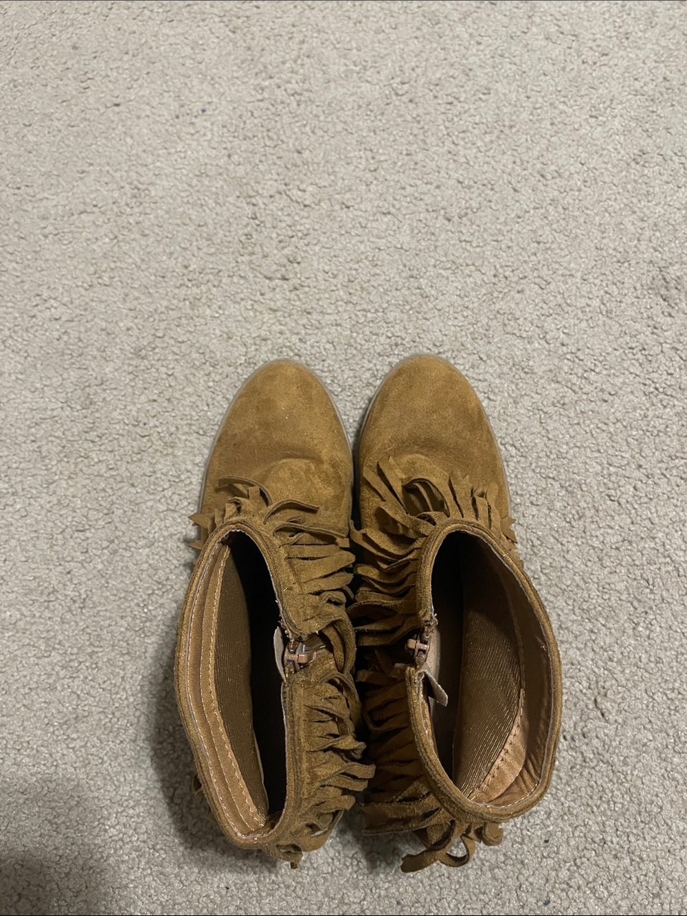 Women's Fringe Suede Ankle Boots - Tan